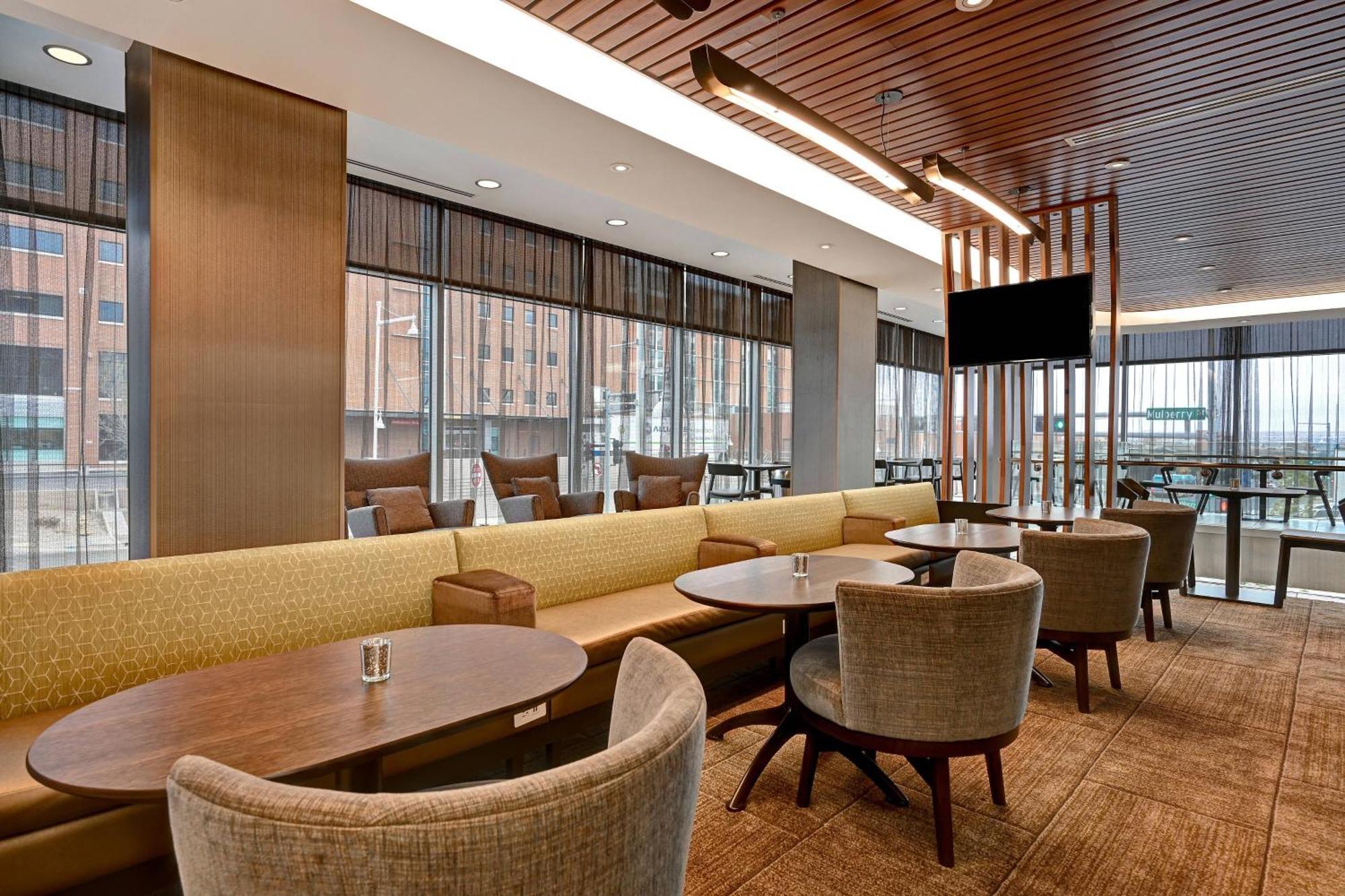 Springhill Suites By Marriott Albuquerque University Area Εξωτερικό φωτογραφία